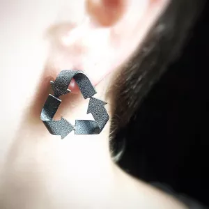 Серьга «Бесконечность»