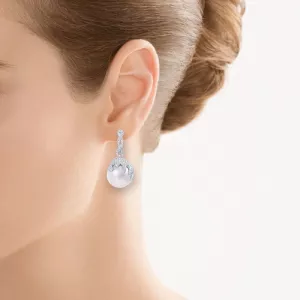 Серьги с жемчугом к. морским и бриллиантами