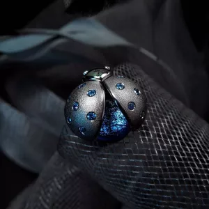 Брошь-булавка: Брошь-пин LITTLE BEETLE-FIREFLY