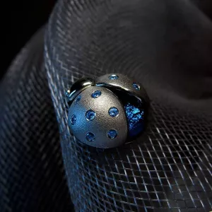Брошь-булавка: Брошь-пин LITTLE BEETLE-FIREFLY