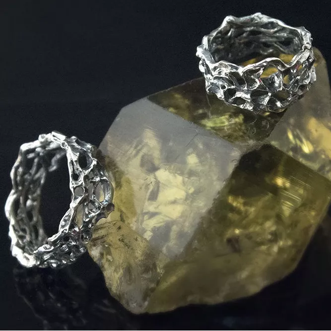 Серебряное фантазийное кольцо